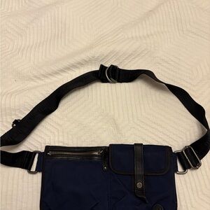 Navy Lululemon Crossbody Bag for dog walking